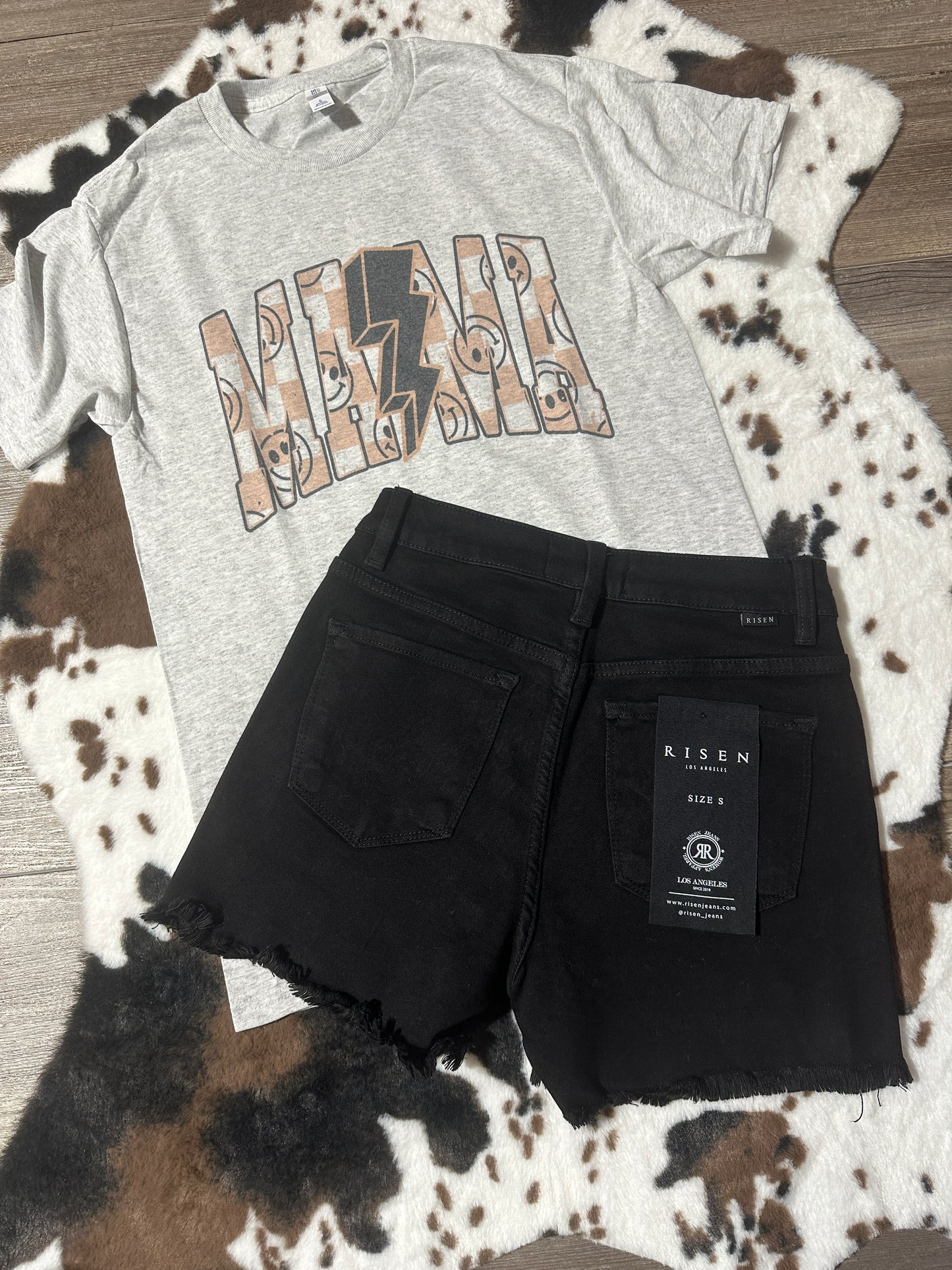 Dakota Short
