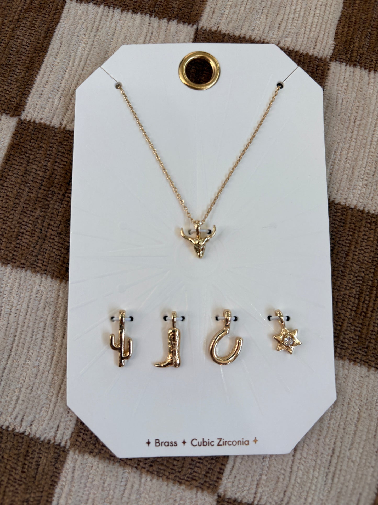 Swappable Pendant Necklace