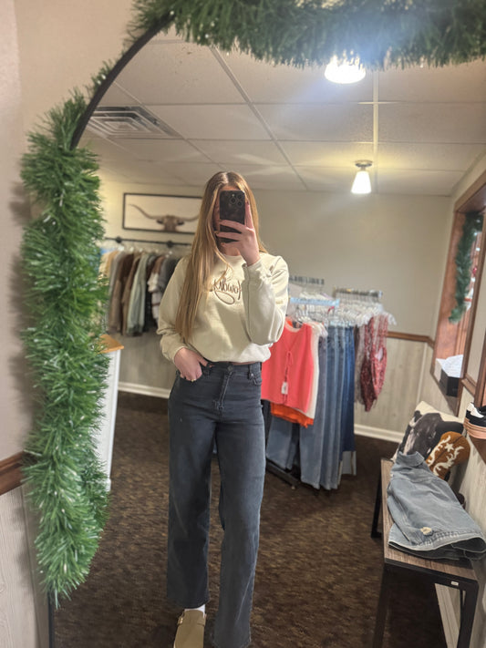 Embroidered Howdy Crew