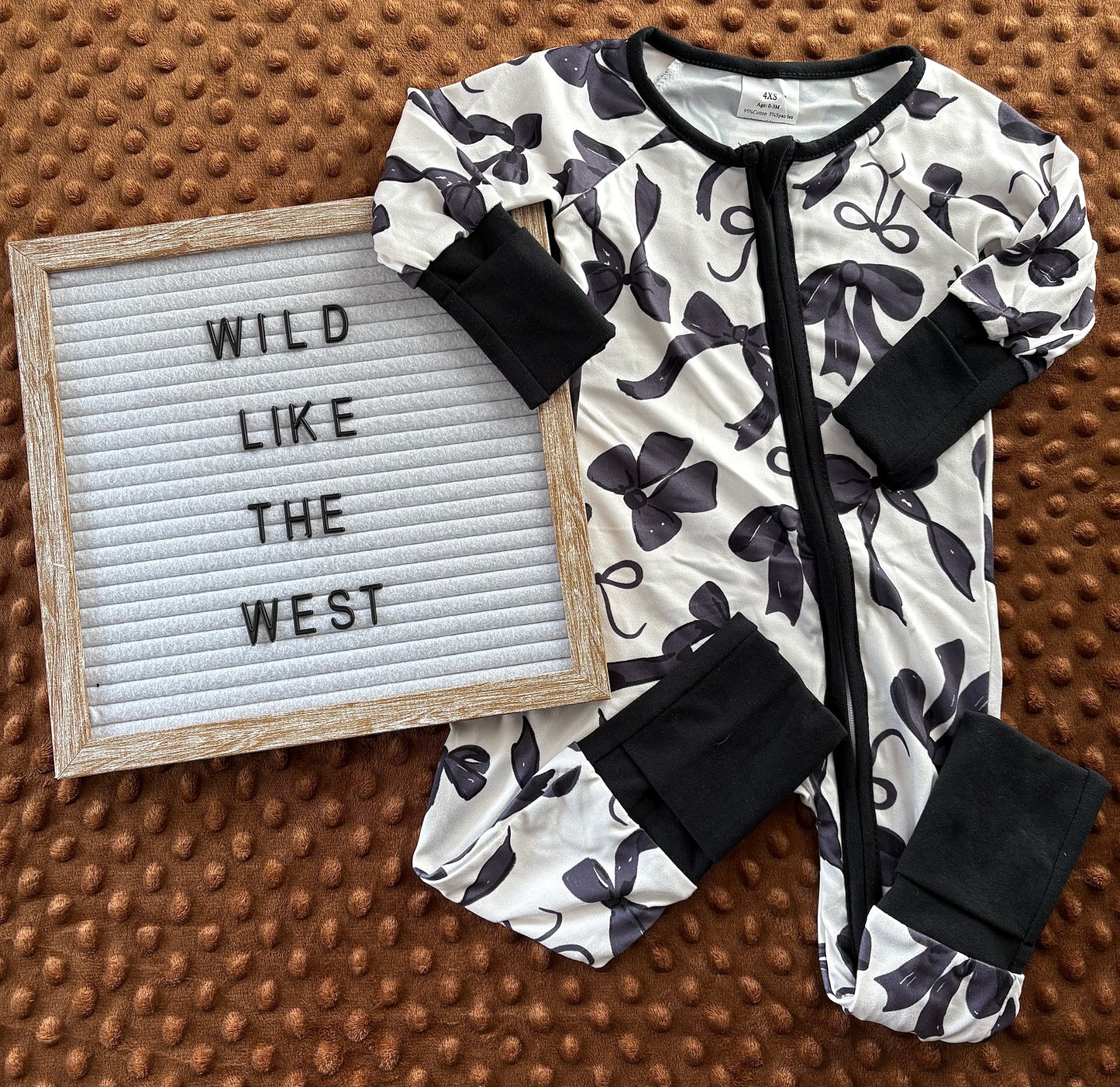 Timeless Bows Sleeper